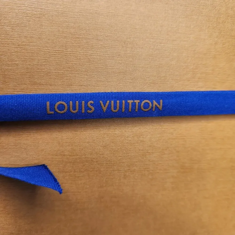 Louis Vuitton Authentic Magnetic Flap Empty Box 14.75